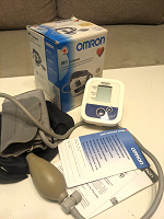 Отдается в дар Тонометр Omron