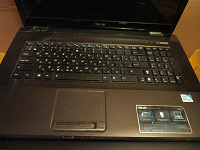 Отдается в дар Ноутбук Asus нерабочий (модель на лейбле)