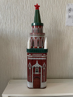 Отдается в дар Никольская башня Кремля