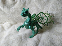 Отдается в дар Зеленый дракончик-бычара, авторская фигурка