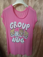 Отдается в дар футболка женская (разм. 46-48) c логотипом «group hag» (обнимашки)