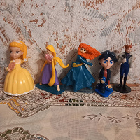 Отдается в дар Фигурки игрушки