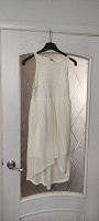 Отдается в дар Платье H&M с асимметричной юбкой