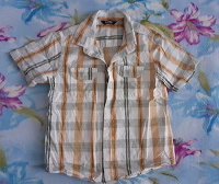 Отдается в дар Рубашка для мальчика 5-6 лет (110-116)
