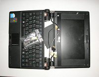 Разобранный ультранетбук ASUS Eee PC 4G