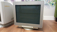 Отдается в дар ЭЛТ Мониторы 19" — 2 шт