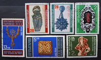 Отдается в дар Этнографическое искусство Болгарии на почтовых марках.