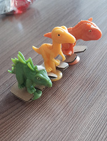 Отдается в дар Игрушки Динозавры