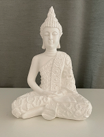 Отдается в дар Статуэтка гипсового Будды и аромолампа в форме головы Будды