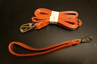 Отдается в дар Ремень красный (не оранжевый) для сумки длинный и короткий