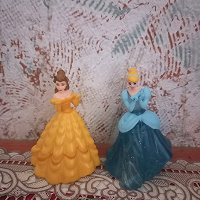 Отдается в дар Игрушки фигурки принцессы