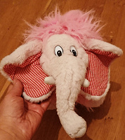 Отдается в дар Вот и он, вот и он, — бесконечно милый розовый слон!