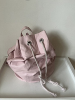 Отдается в дар Рюкзак-мешок из розового кожзама