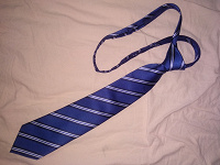 Отдается в дар галстук детский