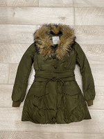Отдается в дар Пуховик Moncler, размер xs (40)