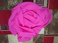 Отдается в дар Розовый шейный платок
