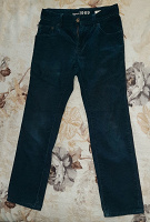 Отдается в дар Вельветовые джинсы, 10-11 лет (140)