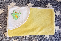 Отдается в дар Детское банное полотенце с капюшоном