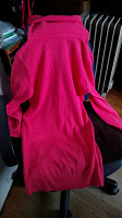 Отдается в дар Розовая туника/свитер из кашемира 40-42