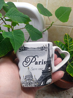 Отдается в дар Чашка кофейная из Парижа