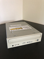 Отдается в дар Samsung привод CD-ROM на запчасти