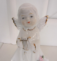 Отдается в дар Фарфоровая скульптура «Ангел»