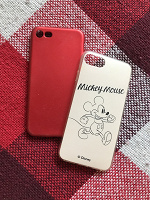 Отдается в дар Чехлы на IPhone 7, 8