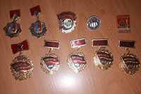 Отдается в дар Значки и медали СССР