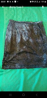 Отдается в дар Шикарная юбка Cavalli 44-46 размер.
