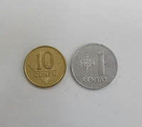 Отдается в дар 1 и 10 центов Литвы