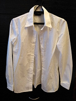 Отдается в дар Белая женская рубашка 48 размер