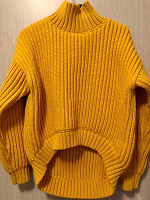 Отдается в дар Желтый свитер (М)