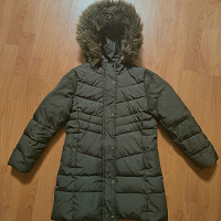 Отдается в дар Пуховик для девочки Zara, 122
