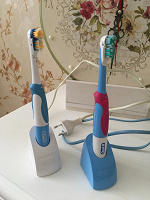 Отдается в дар Электрические зубные щетки Oral-B