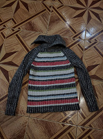 Отдается в дар теплый свитер 42-44 р-р