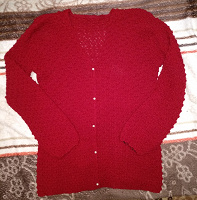 Отдается в дар Бордовый пуловер 46-48