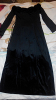 Отдается в дар Чёрное бархатное платье.