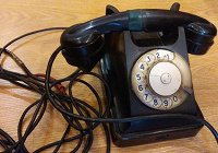 Отдается в дар Очень старый стационарный телефон