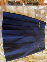Отдается в дар Школьная форма синяя — пиджак и юбка (1-2 класс)