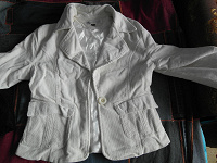 Отдается в дар Вельветовый пиджак 40-42 размер