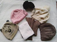Отдается в дар Готовь сани летом :) Зимние шапочки и шарфы