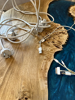 Отдается в дар Кучка б/у кабелей для техники Apple