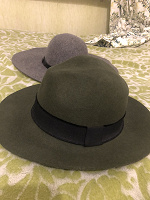 Отдается в дар Две шляпы