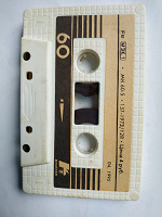 Отдается в дар МК-60 аудиокассета СССР винтажная штучка — икона стиля из 80х!