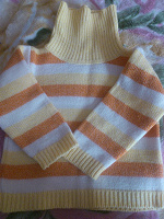 Отдается в дар Теплый свитер на 2-3 годика