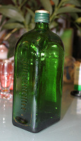 Отдается в дар Бутылка зеленая на хенд-мейд
