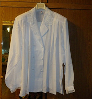 Отдается в дар Белая шелковая блузка
