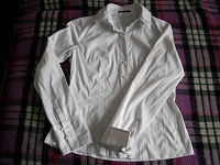 Отдается в дар Блузка-рубашка белая