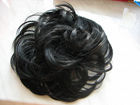 Отдается в дар Резинка для волос из волос:)