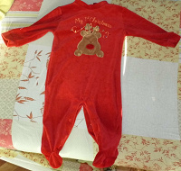 Отдается в дар забавный рождественский костюмчик для малыша